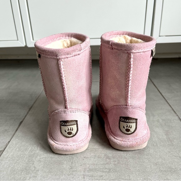 BEARPAW | Pink Glitter Suede Boot with wool lining Toddler size 9 - Picture 4 of 9